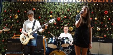 Koncert Noworoczny w Czarnożyłach. Przyszło tyle ludzi, że brakło miejsc